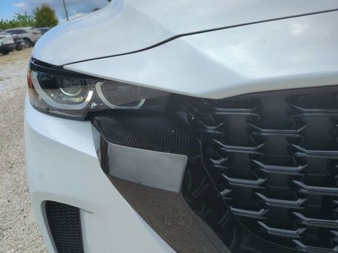 Used 2025 MAZDA CX-50 AWD 2.5 Hybrid w/ Weather Package image 11
