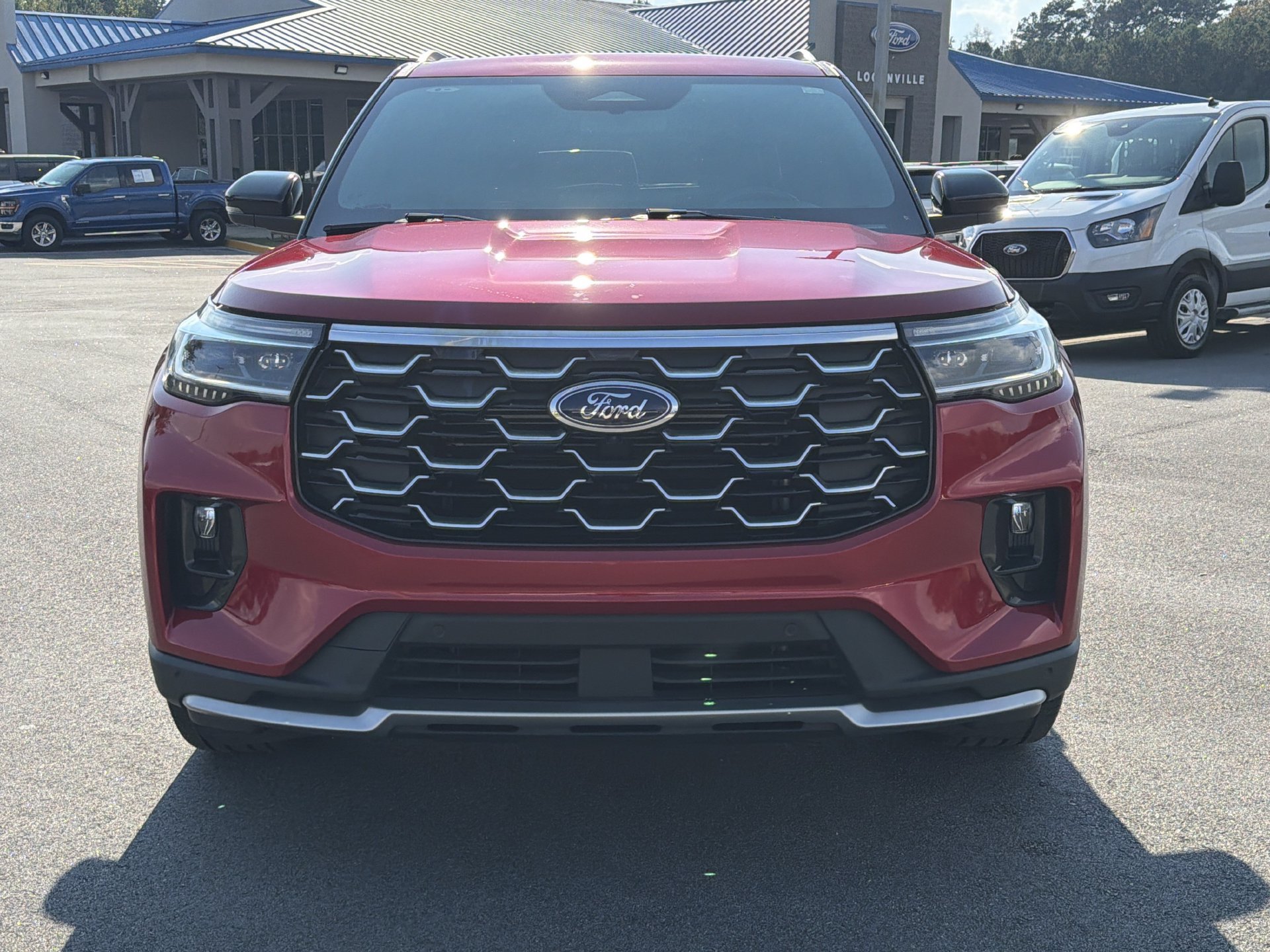 Used 2025 Ford Explorer Platinum w/ Ultimate Package AWD/4WD image 36