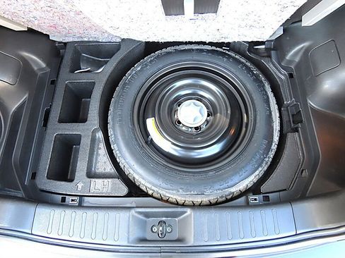 Used 2015 Nissan Juke NISMO AWD/4WD image 29