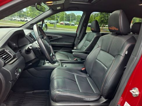 Used 2022 Honda Passport TrailSport image 16