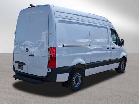 New 2025 Mercedes-Benz Sprinter 2500 image 7
