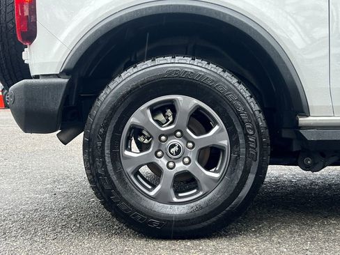 Used 2024 Ford Bronco Big Bend image 9