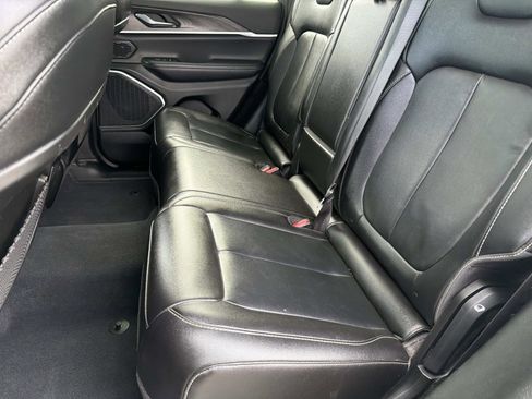Used 2022 Jeep Grand Cherokee Limited 4xe AWD/4WD image 22