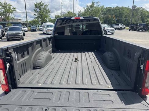 Used 2022 Ford F350 Lariat w/ Lariat Ultimate Package AWD/4WD image 28
