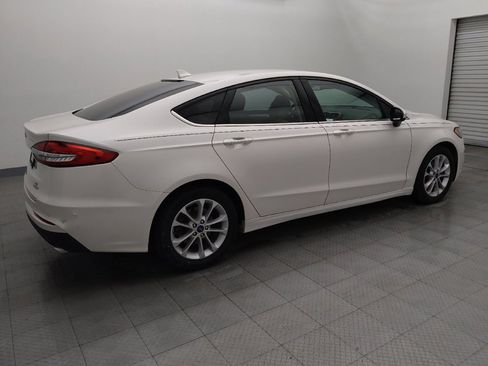 Used 2020 Ford Fusion SE image 10