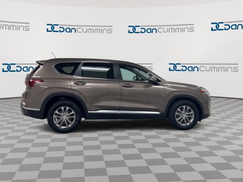 Used 2019 Hyundai Santa Fe SE FWD image 9