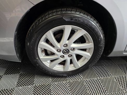 Used 2013 MAZDA MAZDA3 i Touring image 28