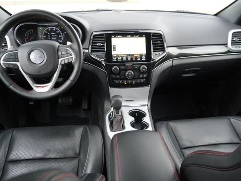 Used 2019 Jeep Grand Cherokee Trailhawk w/ Trailhawk Luxury Group image 29