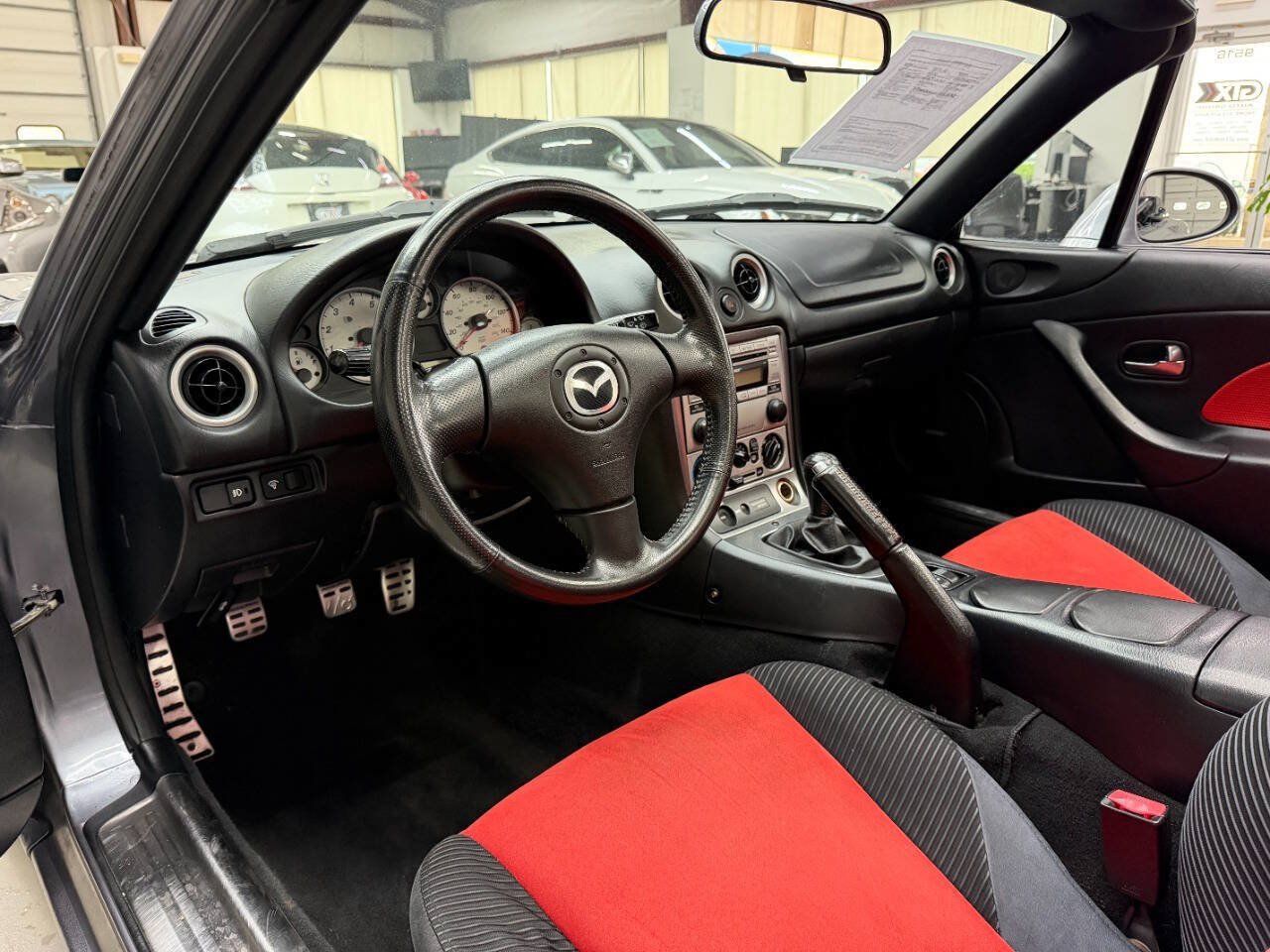 Used 2004 MAZDA MX-5 Miata MAZDASPEED RWD image 15
