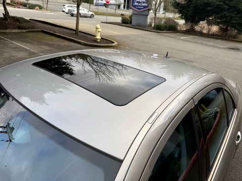 Used 2006 Mercedes-Benz E 55 AMG E 55 AMG Sedan 4D image 9