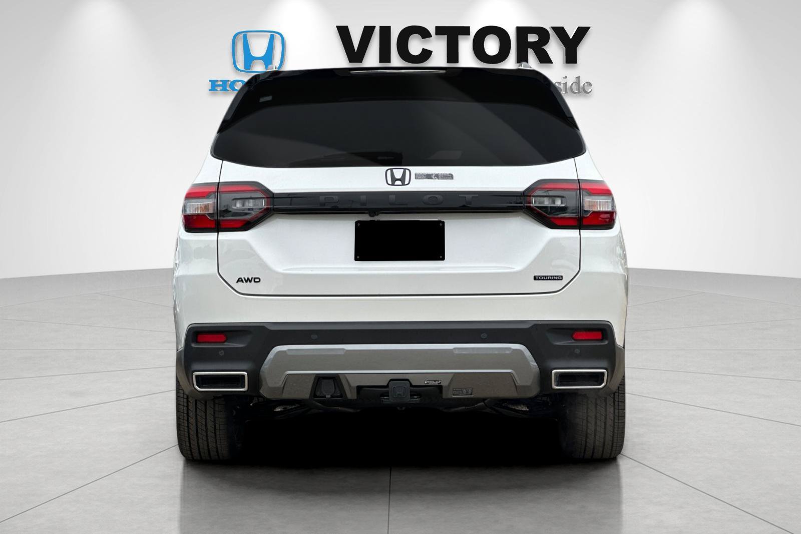 New 2026 Honda Pilot Touring image 4