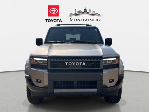 Used 2025 Toyota Land Cruiser w/ Premium Package image 9