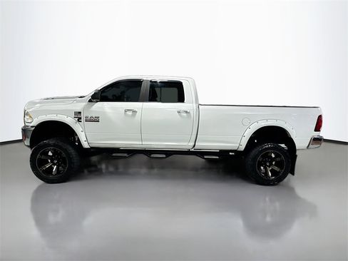 Used 2014 RAM 2500 SLT image 10