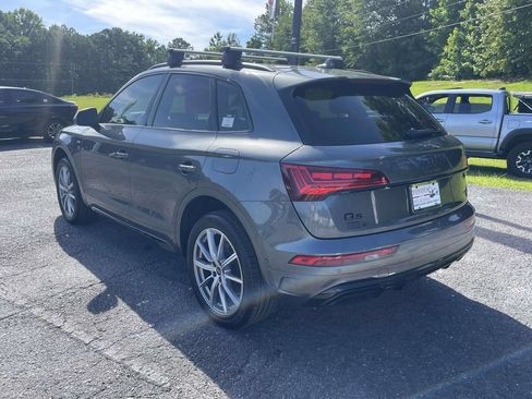 Used 2024 Audi Q5 e Prestige AWD/4WD image 4
