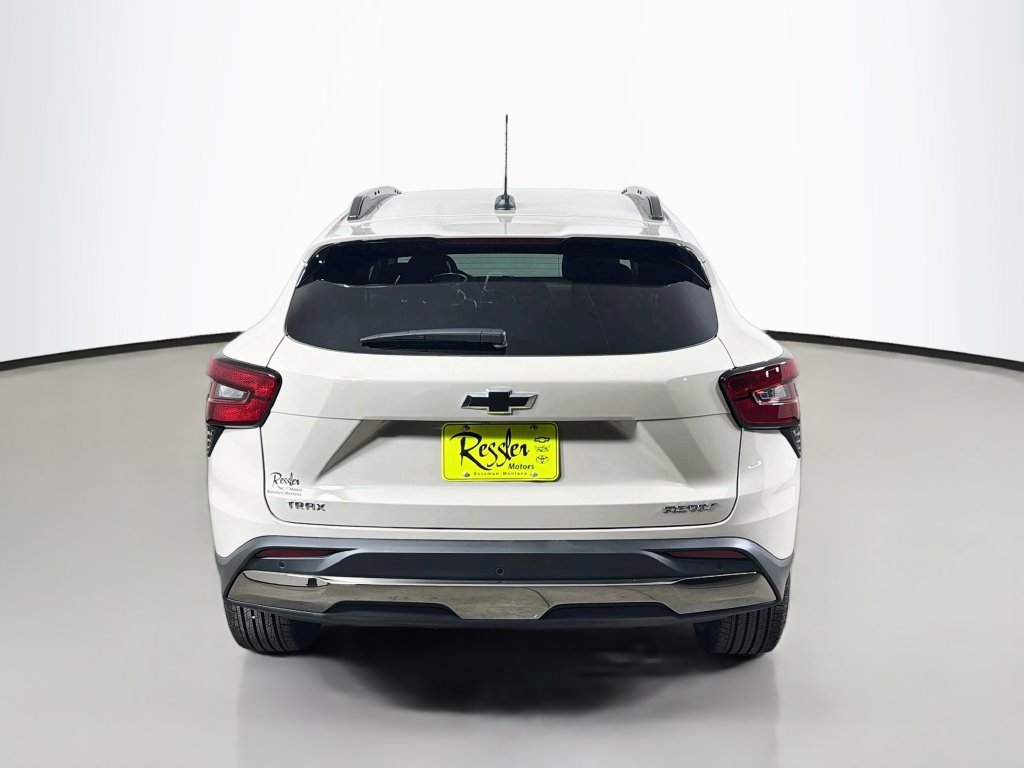 New 2026 Chevrolet Trax ACTIV w/ Driver Confidence Package FWD image 7
