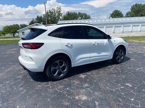 Used 2023 Ford Escape ST-Line Select w/ Tech Pack #1 AWD/4WD image 12