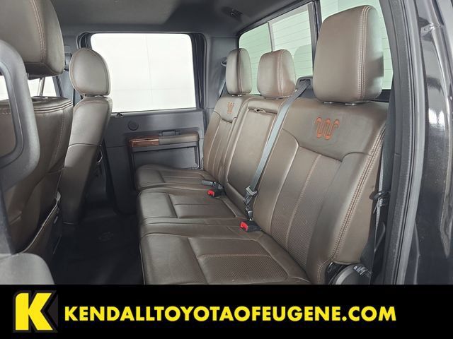 Used 2015 Ford F350 King Ranch w/ King Ranch w/Chrome Package AWD/4WD image 32