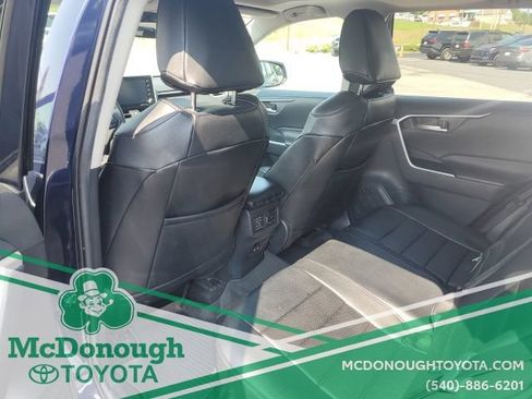 Used 2021 Toyota RAV4 XLE w/ Convenience Package AWD/4WD image 21
