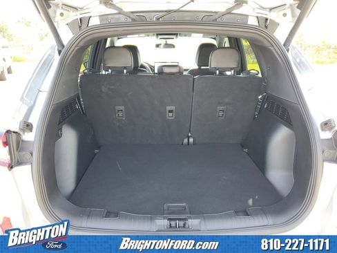 Certified 2024 Ford Escape ST-Line w/ Tech Pack #1 AWD/4WD image 7