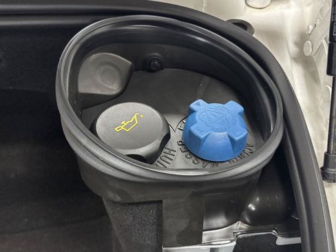 Used 2005 Porsche Boxster RWD image 38