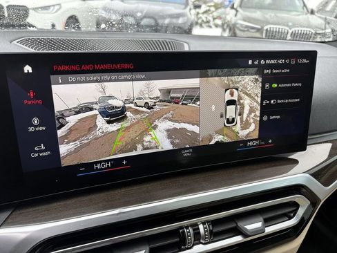 Certified 2022 BMW i4 eDrive40 w/ M Sport Package image 21