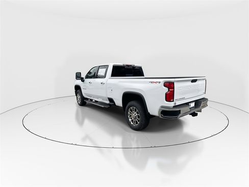 New 2026 Chevrolet Silverado 3500 LTZ w/ LTZ Premium Package image 6