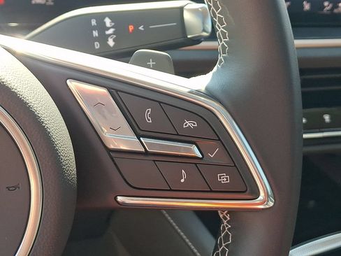 Used 2025 Buick Envision Sport Touring AWD/4WD image 23