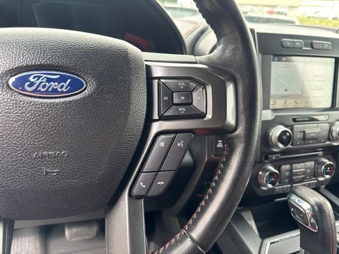 Used 2017 Ford F150 Lariat AWD/4WD image 19