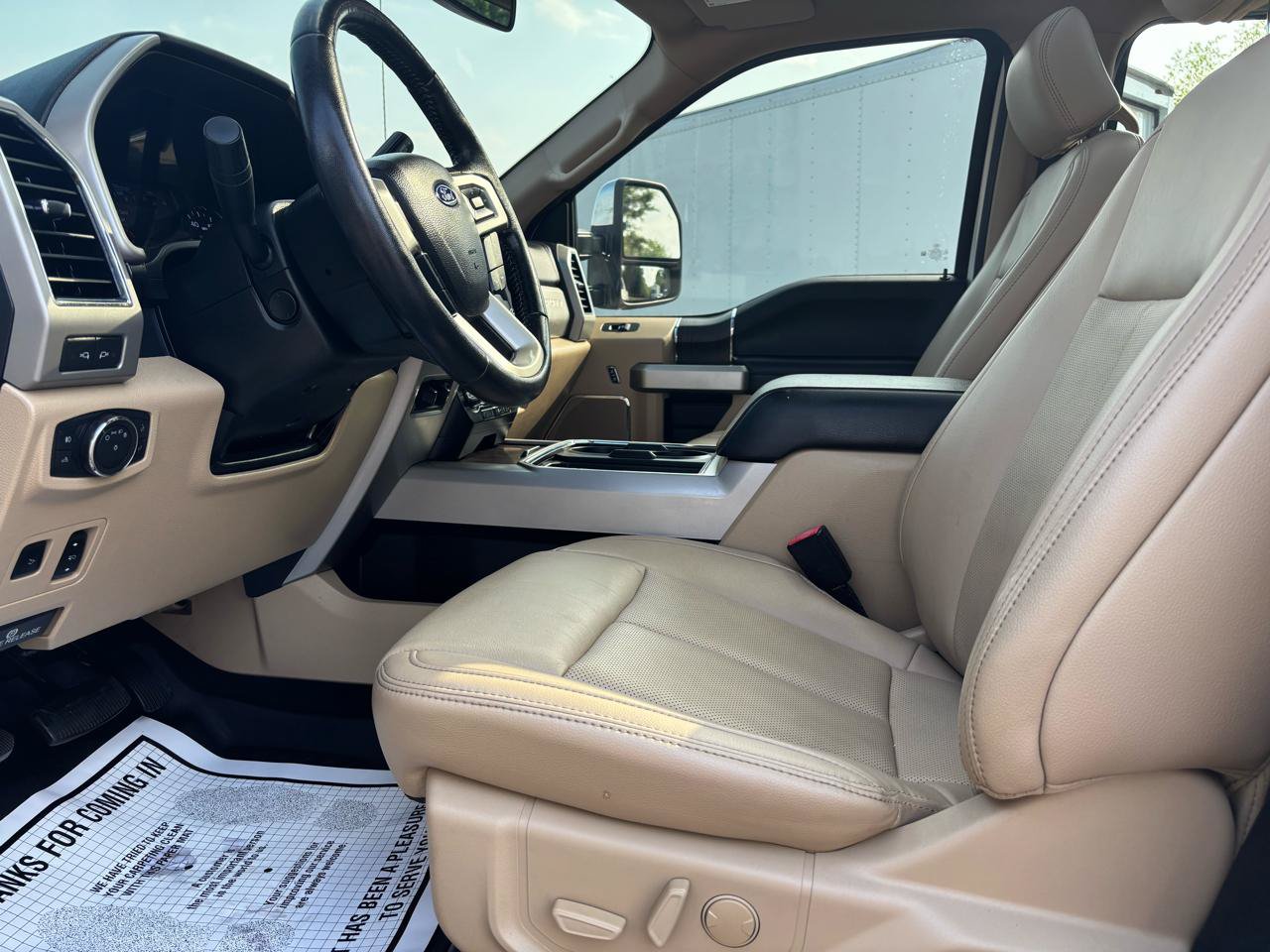 Used 2021 Ford F250 Lariat w/ Lariat Ultimate Package AWD/4WD image 10
