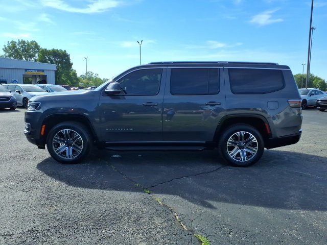 Used 2023 Jeep Wagoneer 4WD w/ Premium Group I image 4