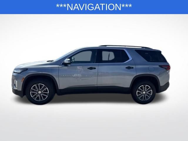 Used 2023 Chevrolet Traverse LT FWD image 2