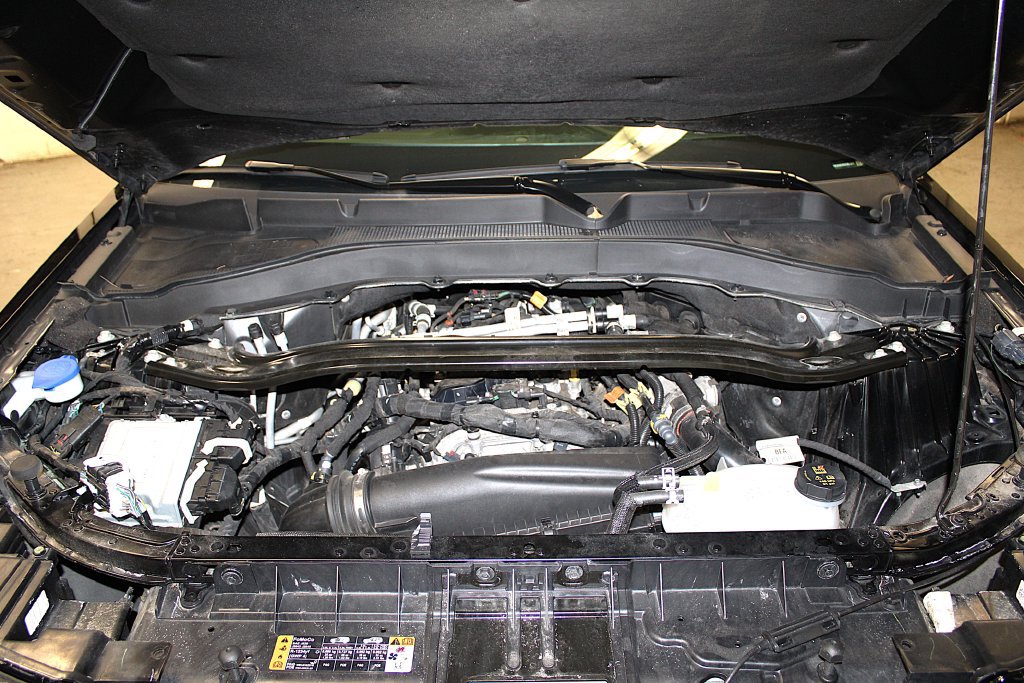 Used 2025 Ford Explorer ST-Line AWD/4WD image 44