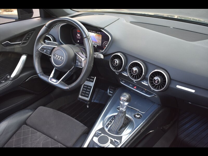 Used 2018 Audi TT 2.0T w/ Technology Package AWD/4WD image 28