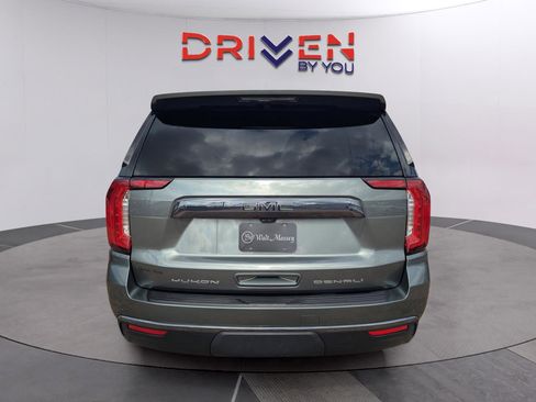 Used 2023 GMC Yukon XL Denali Ultimate w/ LPO, Floor Liner Package image 4