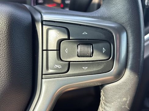 Used 2022 Chevrolet Silverado 1500 LT AWD/4WD image 21