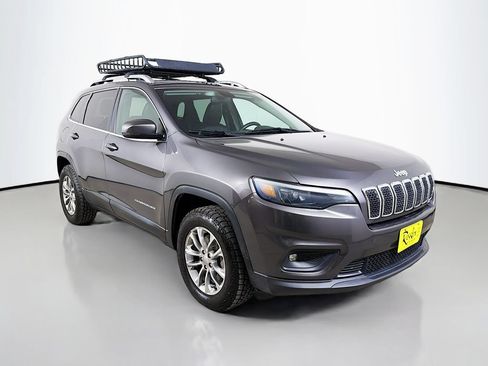 Used 2019 Jeep Cherokee Latitude Plus AWD/4WD image 4
