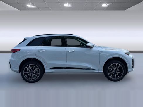 New 2026 Audi Q5 Premium AWD/4WD image 8