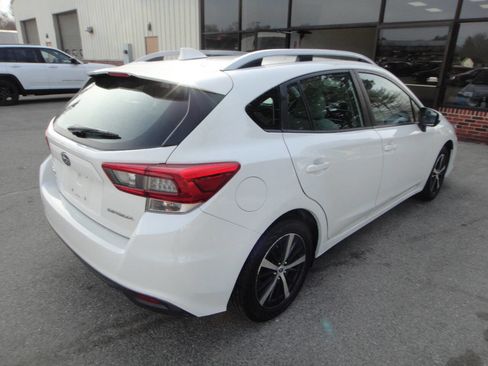 Used 2020 Subaru Impreza 2.0i Premium image 6