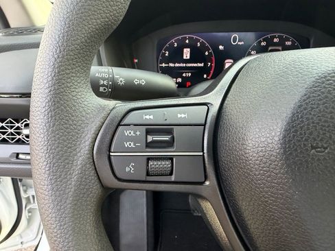 New 2025 Honda Accord SE image 17