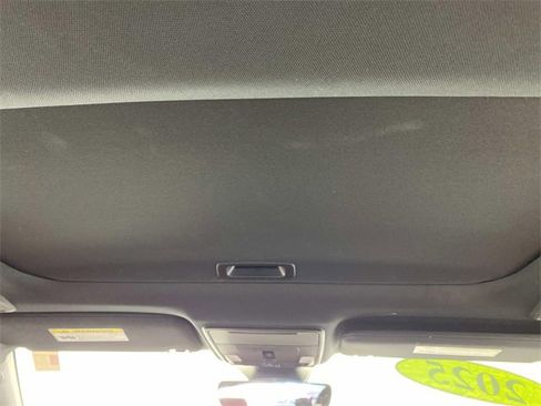 Used 2025 Acura Integra A-Spec image 13