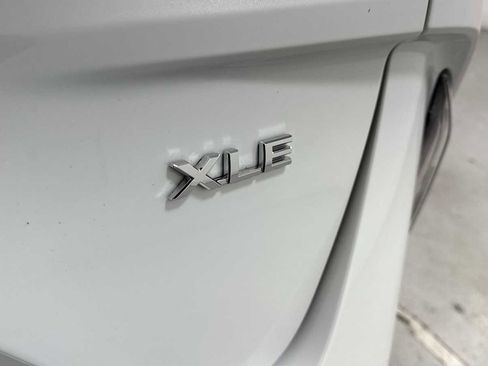 Certified 2021 Toyota Prius Prime XLE image 28