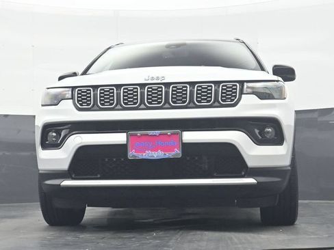 Used 2025 Jeep Compass Limited AWD/4WD image 28