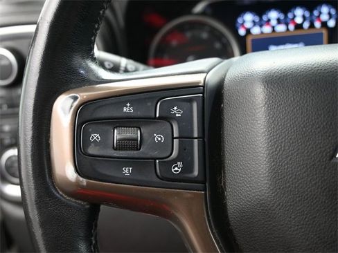 Used 2020 Chevrolet Silverado 2500 High Country w/ Technology Package image 2