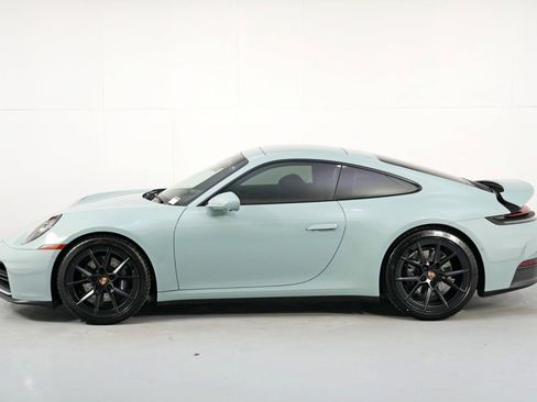 Used 2025 Porsche 911 Carrera image 50
