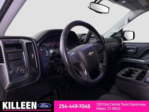 Used 2018 Chevrolet Silverado 1500 LT w/ Texas Edition image 10