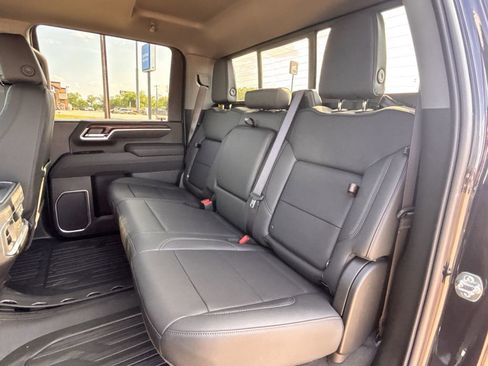 New 2026 GMC Sierra 2500 SLT w/ Texas SLT Premium Package AWD/4WD image 23