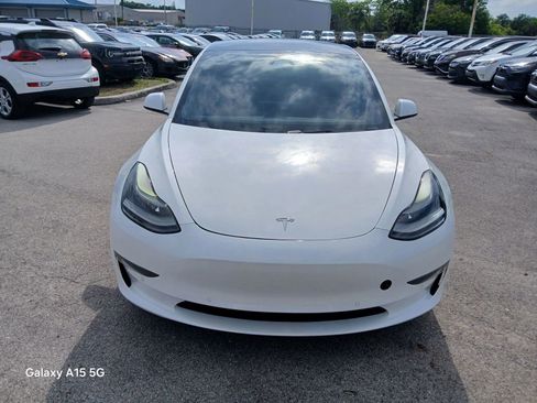 Used 2021 Tesla Model 3 Long Range AWD/4WD image 3