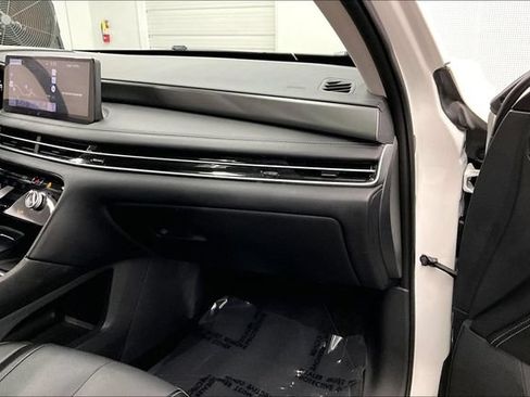 Used 2024 INFINITI QX60 Luxe AWD/4WD image 19