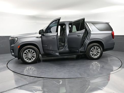 Used 2021 GMC Yukon SLT w/ SLT Premium Package image 41