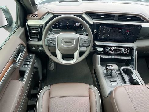 New 2026 GMC Sierra 1500 Denali w/ Denali Reserve Package AWD/4WD image 16